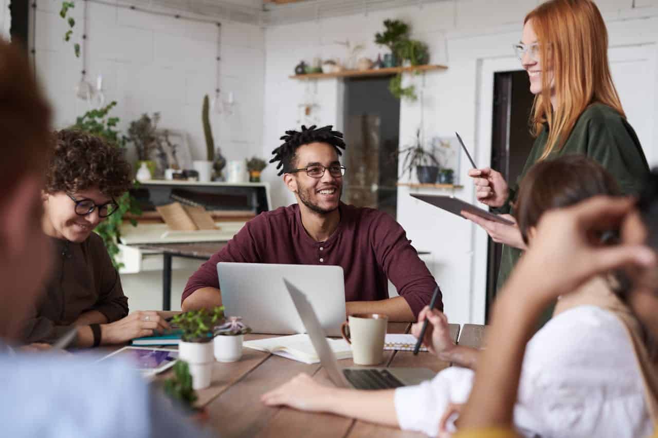 Workforce Agility in 2025: A Guide to Contingent Talent Management for IT & Procurement